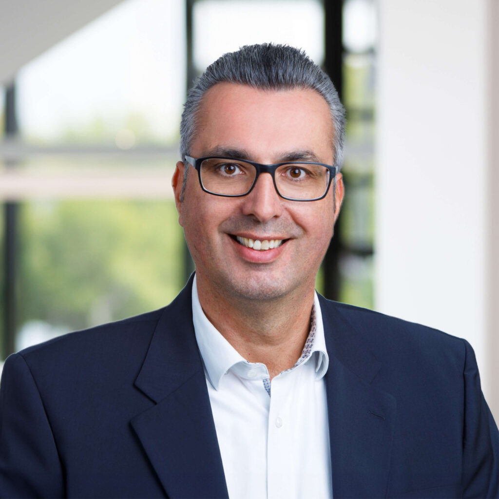 Vertriebsmitarbeiter Georgios Anastasiadis von der Bechtle Additive Manufacturing Deutschland GmbH.